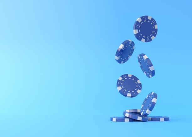 qq99 platform interface showing live dealer tables, sports betting, and slot games